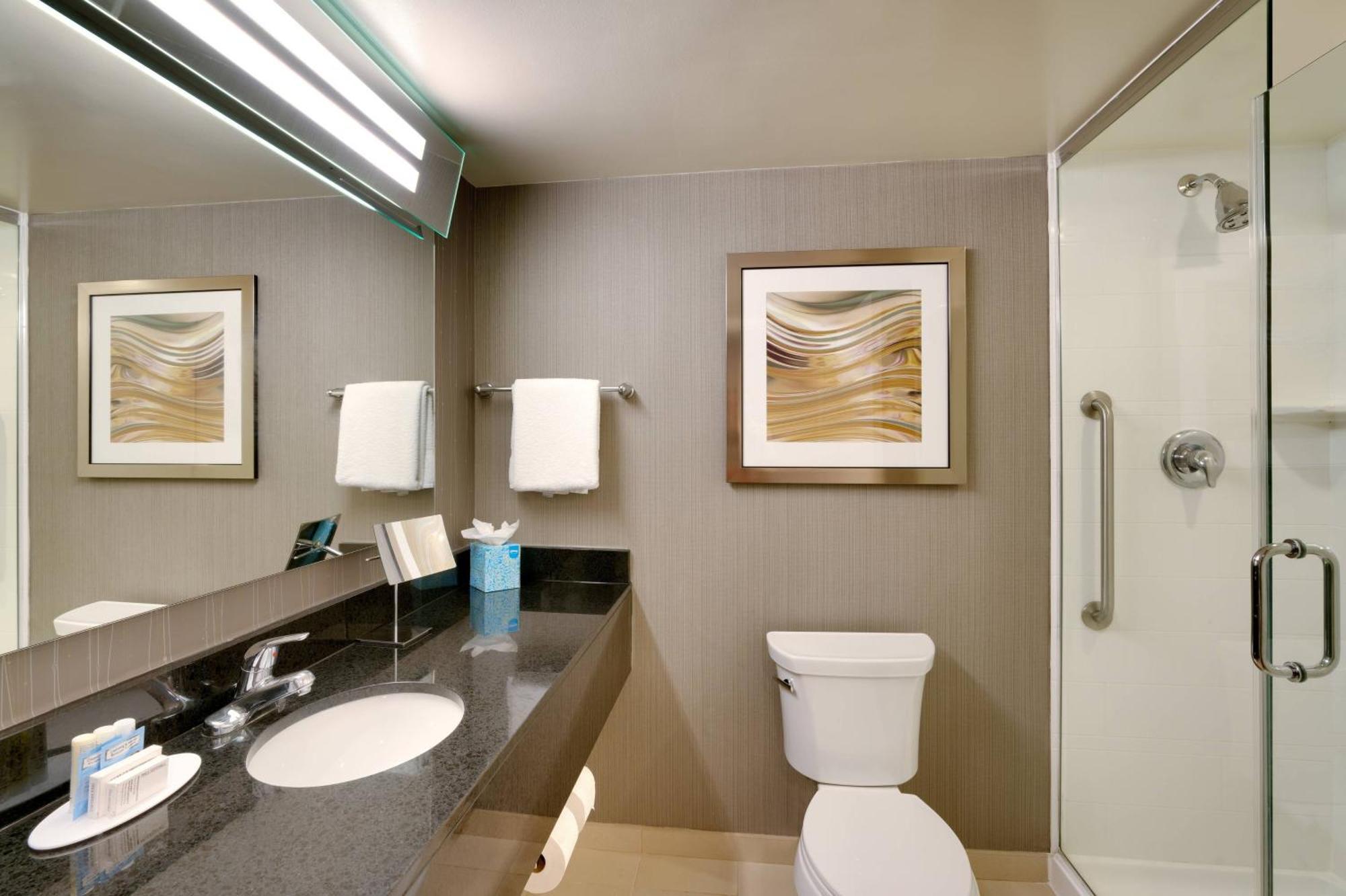 Courtyard By Marriott Charlotte Airport Loso Экстерьер фото